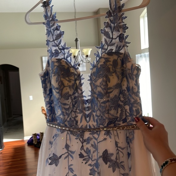 TLC say yes to the prom, prom dress. - Picture 5 of 5